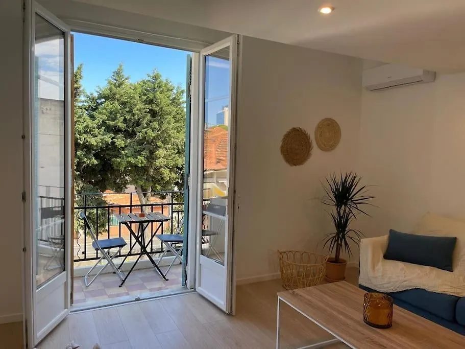 Appartement A 2 Pas De La Mer Et Parking Prive Nice Apartment